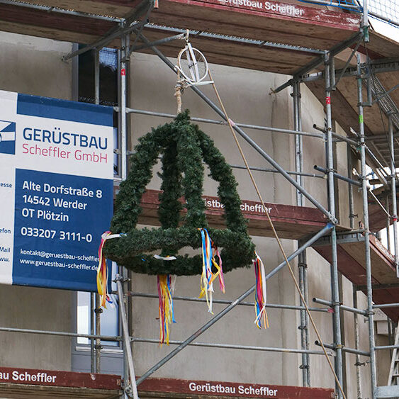 Richtfest Neubau Cabuwazi in Alt-Glienicke Neubau Cabuwazi in Alt-Glienicke